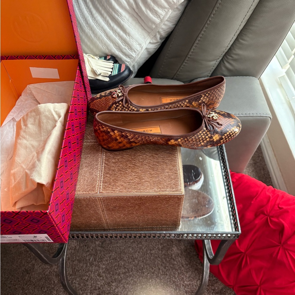 Chic Brown Python Print Women's Flats - image 3